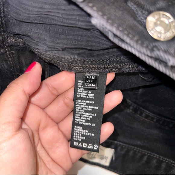 WeTheFree Black Frayed Denim Women Shorts,25 - Picture 5 of 9